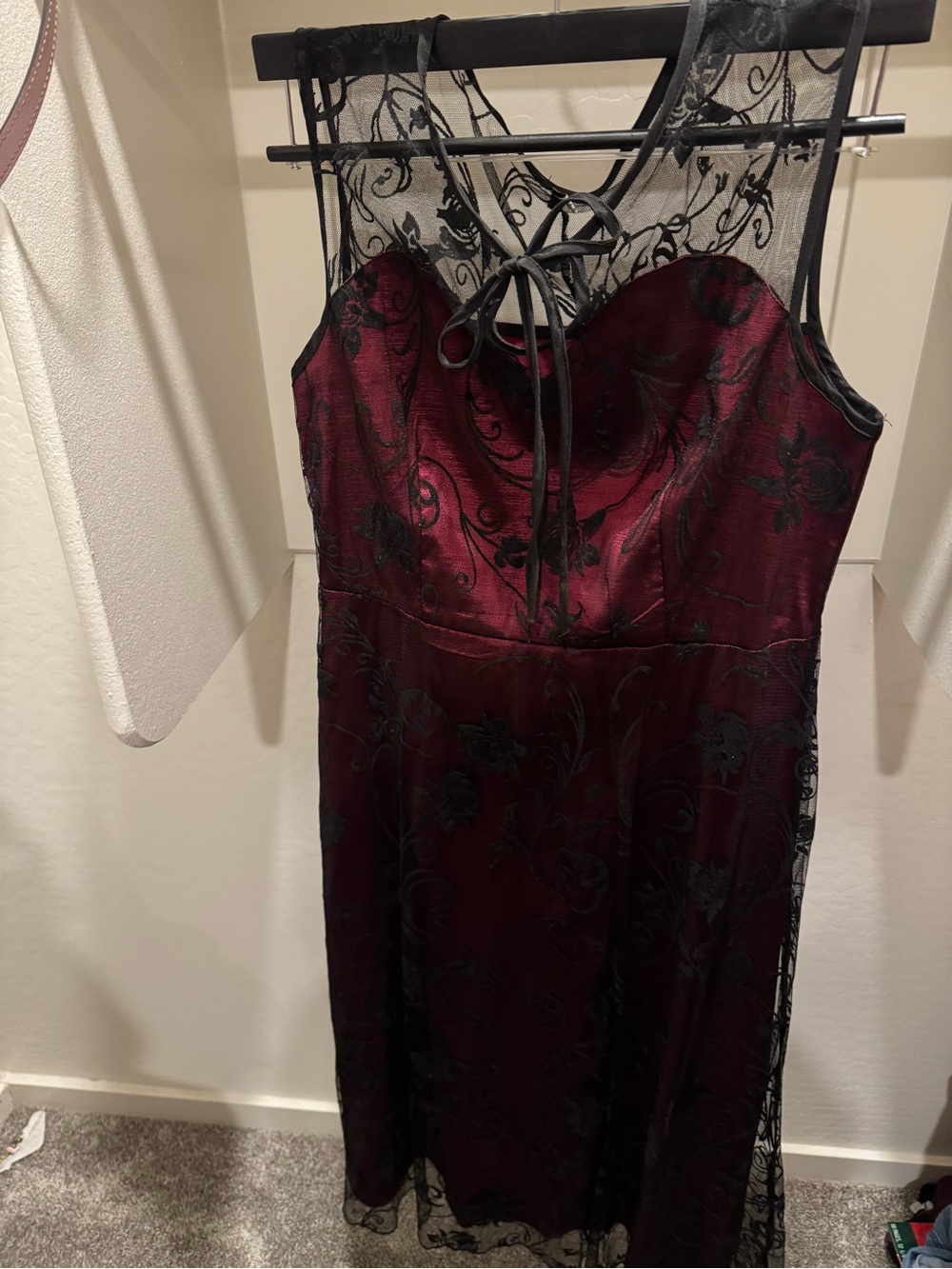 Acevog Wine and Black Lace Overlay Midi Dress